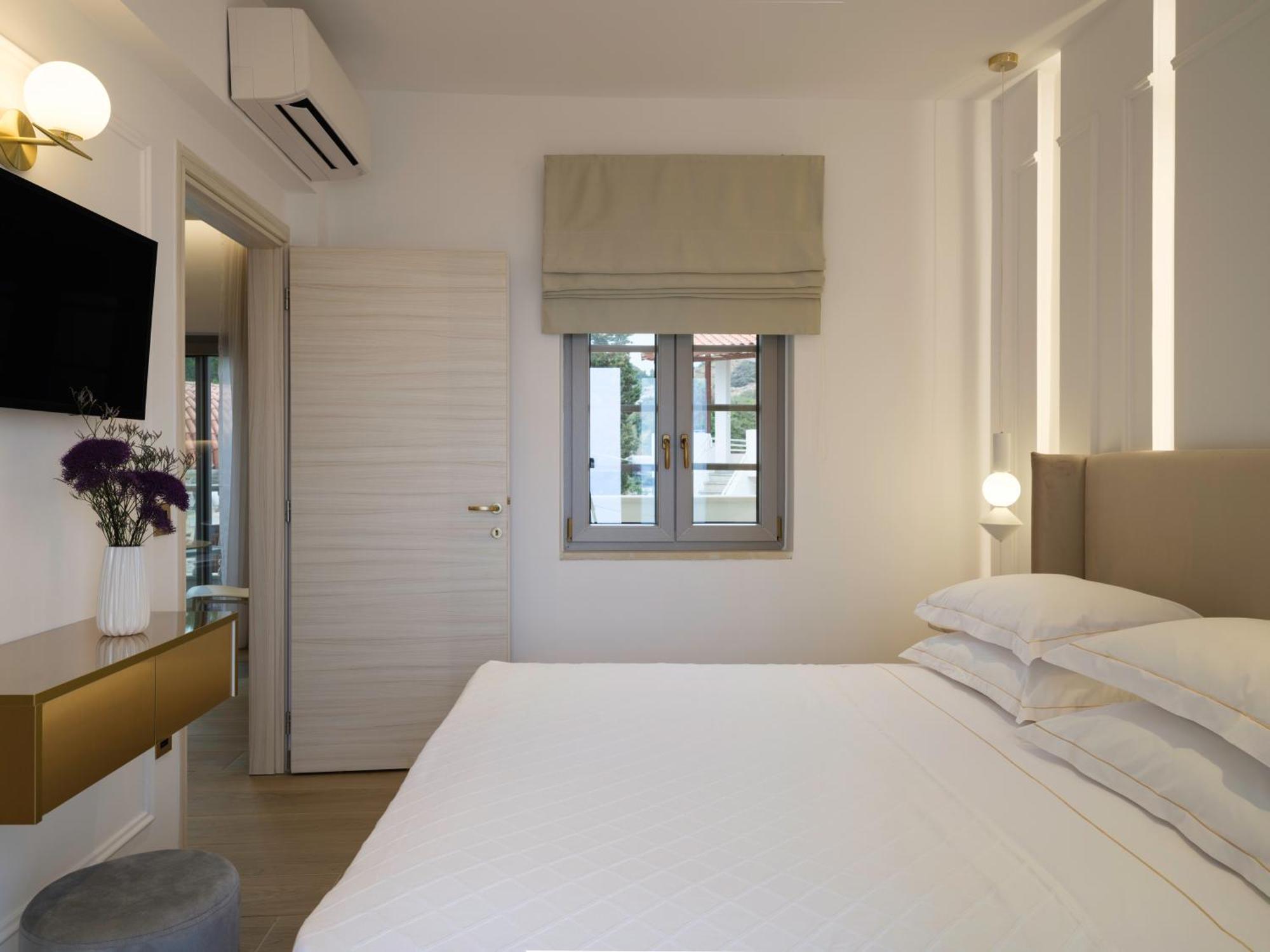 Golden Luxury Suites Bali  Exterior photo
