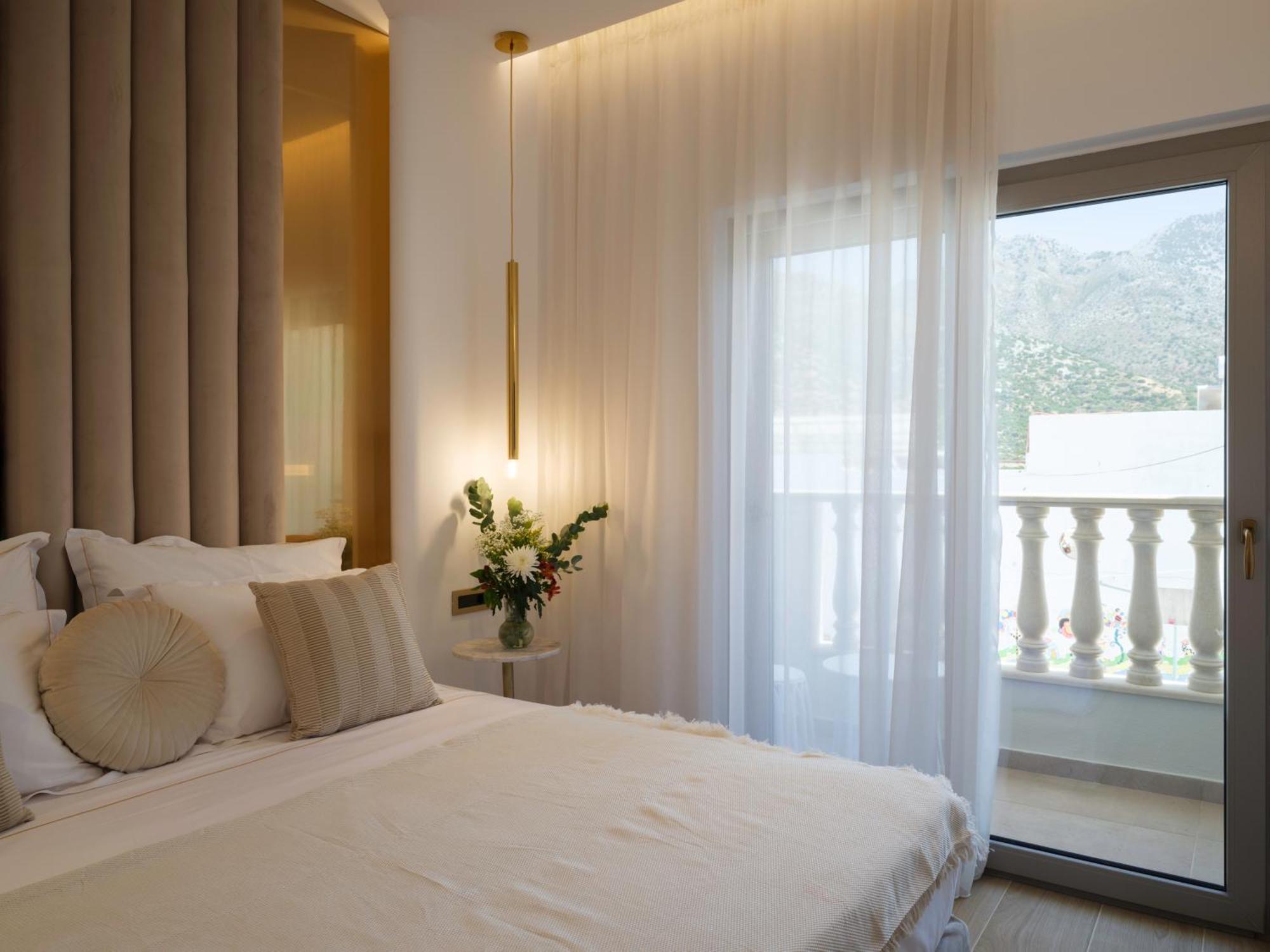 Golden Luxury Suites Bali  Exterior photo