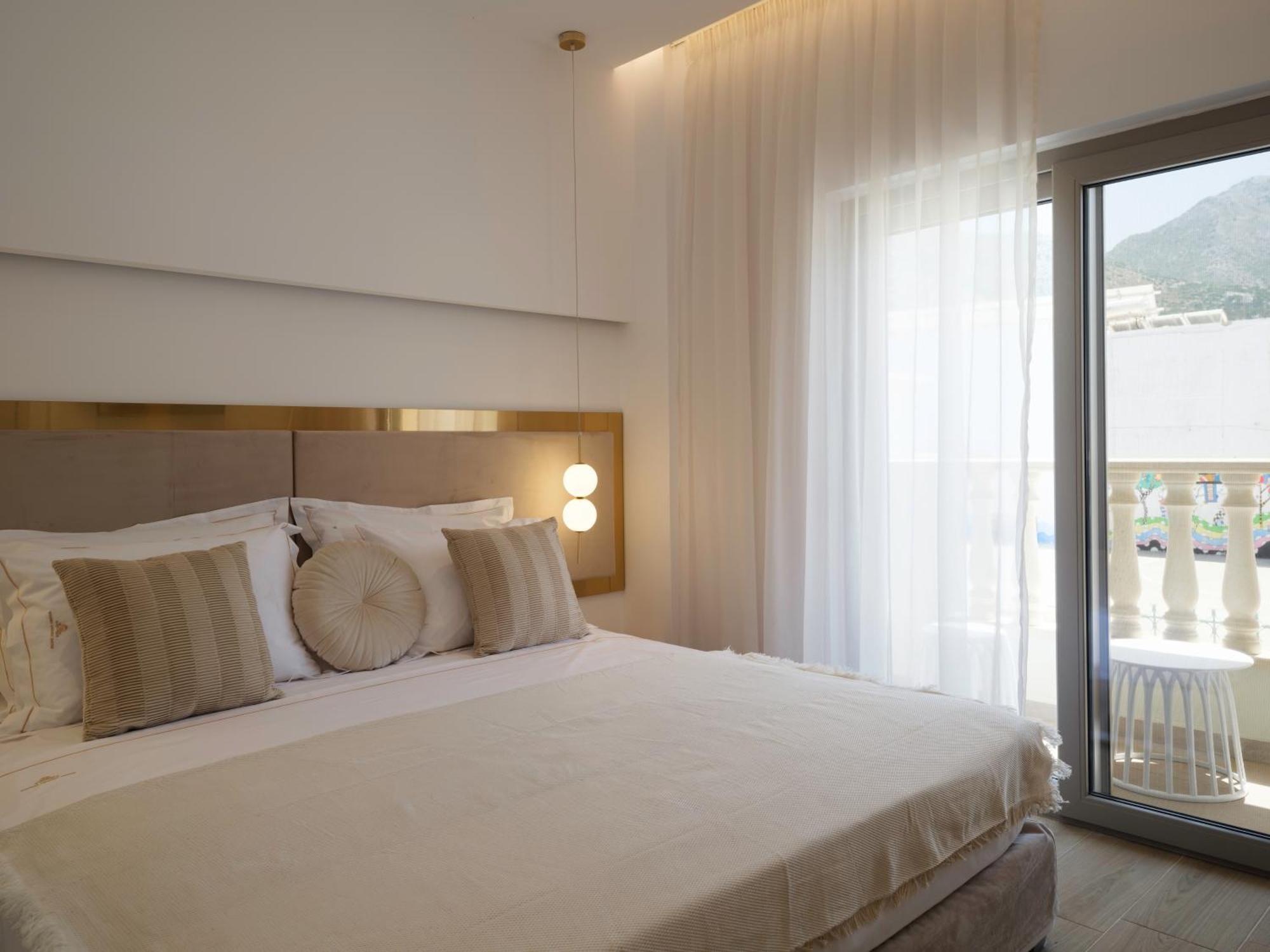Golden Luxury Suites Bali  Exterior photo