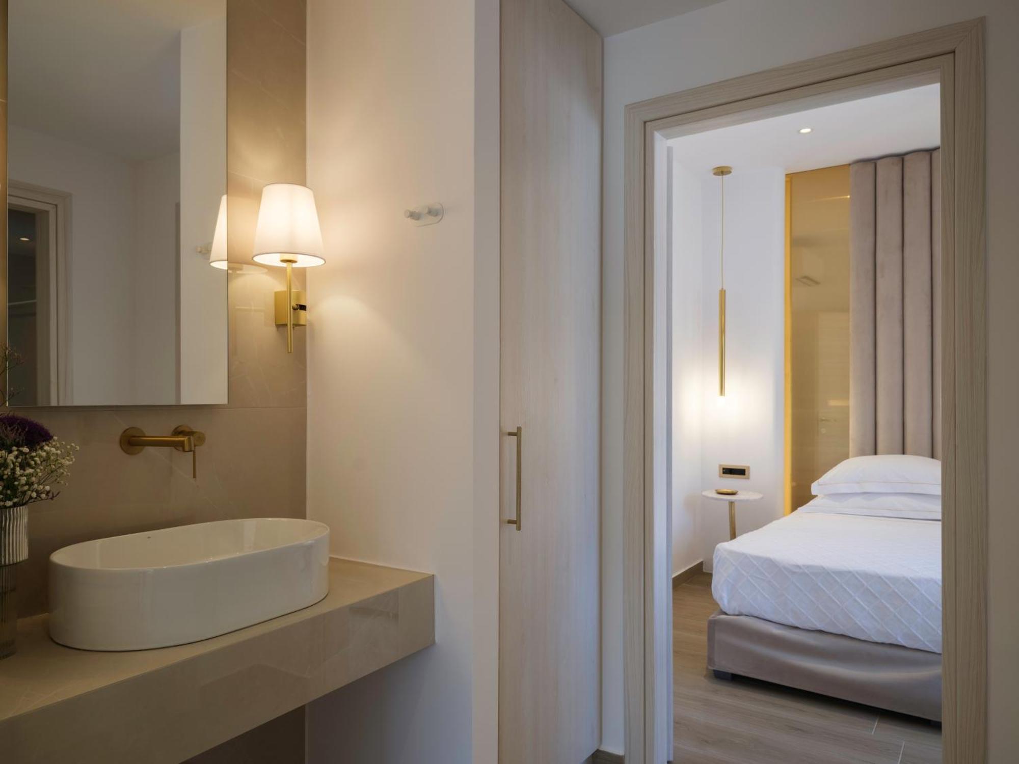 Golden Luxury Suites Bali  Exterior photo