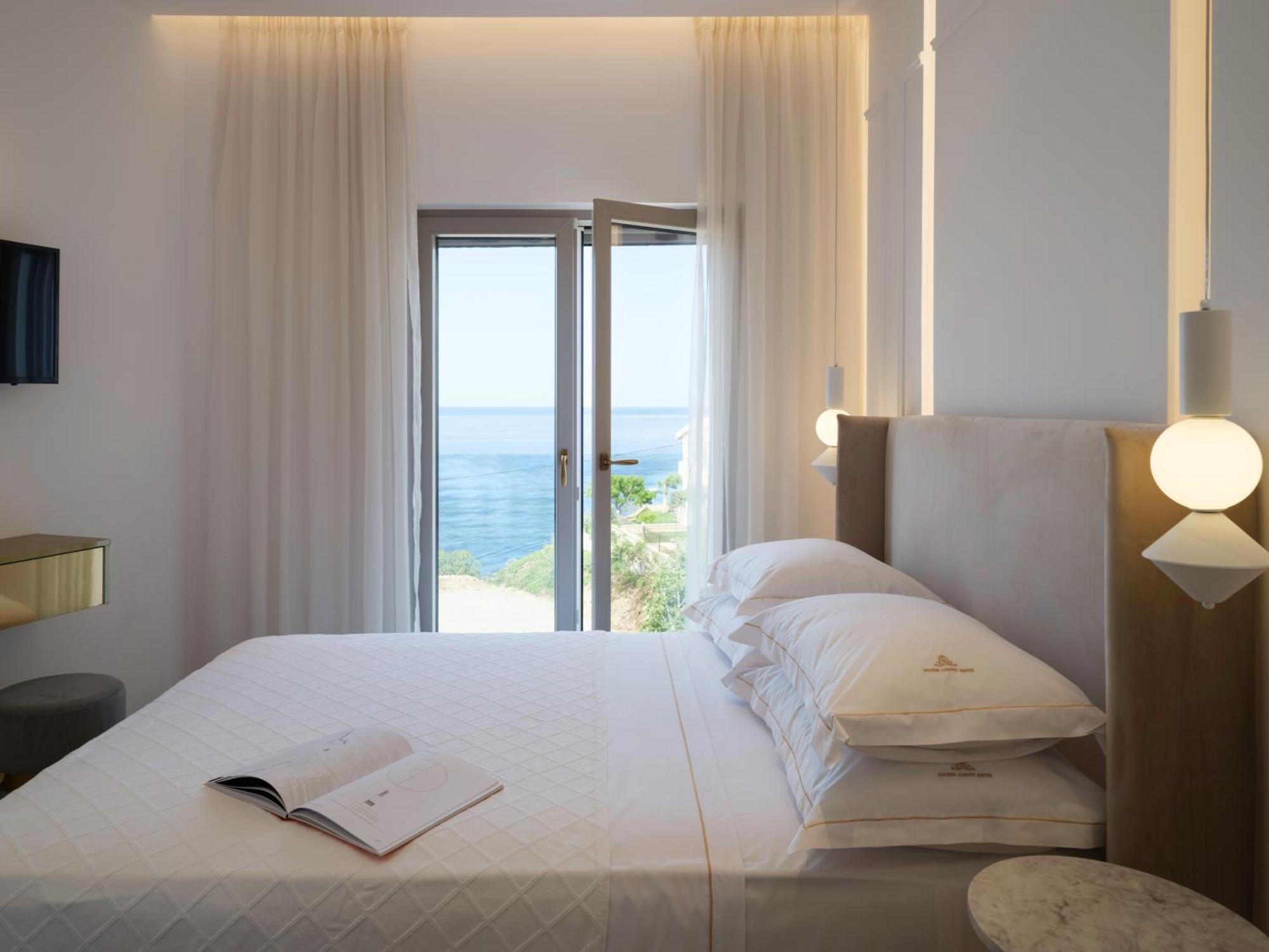 Golden Luxury Suites Bali  Exterior photo