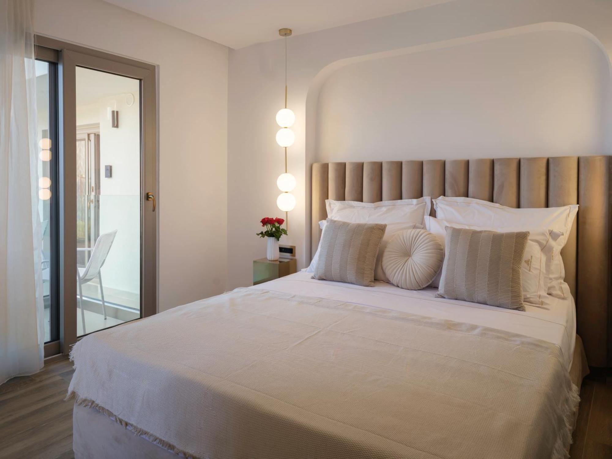 Golden Luxury Suites Bali  Exterior photo